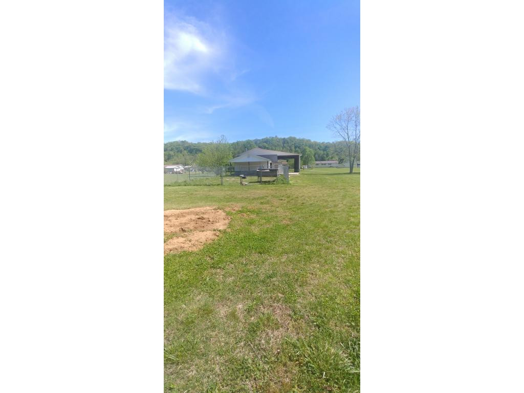 251 Price Road Elizabethton, TN 37643 - Photo 33 of 36 back toward garage home