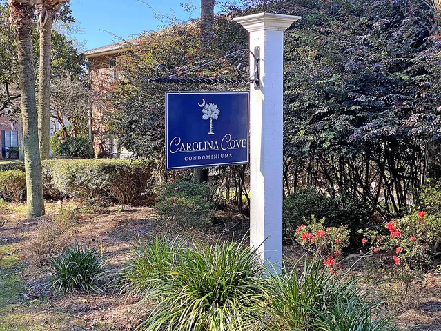 $199,900 | 415 Parkdale Drive, Unit 9E, Charleston, SC 29414