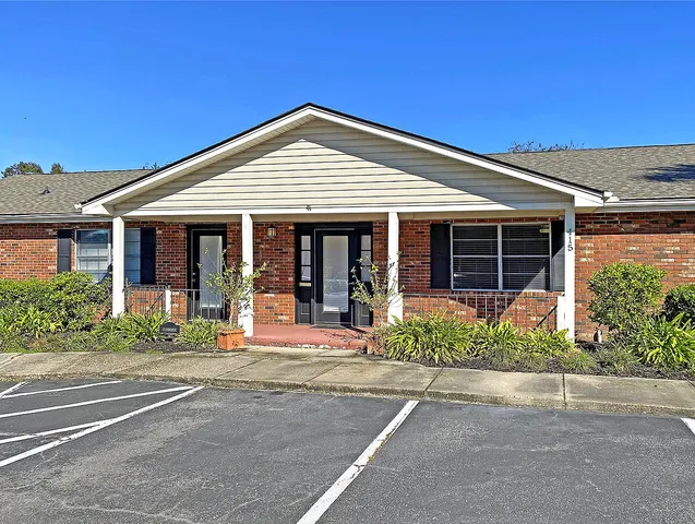 $199,900 | 415 Parkdale Drive, Unit 9E, Charleston, SC 29414