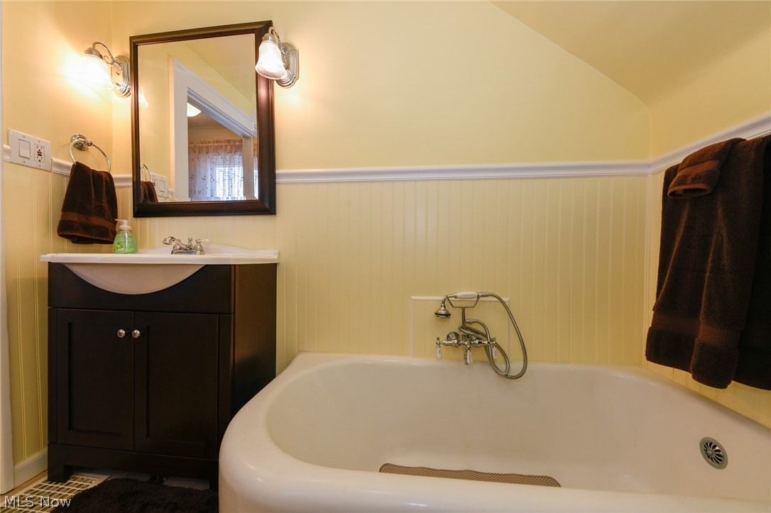 36 South 3rd Street Rittman, OH 44270 - Photo 17 of 29