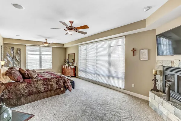 $1,399,000 | 1070 Grandview Court Northeast, Unit 405, Columbia Heights, MN 55421