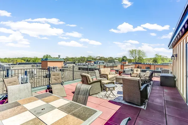 $1,399,000 | 1070 Grandview Court Northeast, Unit 405, Columbia Heights, MN 55421