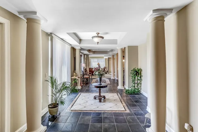 $1,399,000 | 1070 Grandview Court Northeast, Unit 405, Columbia Heights, MN 55421