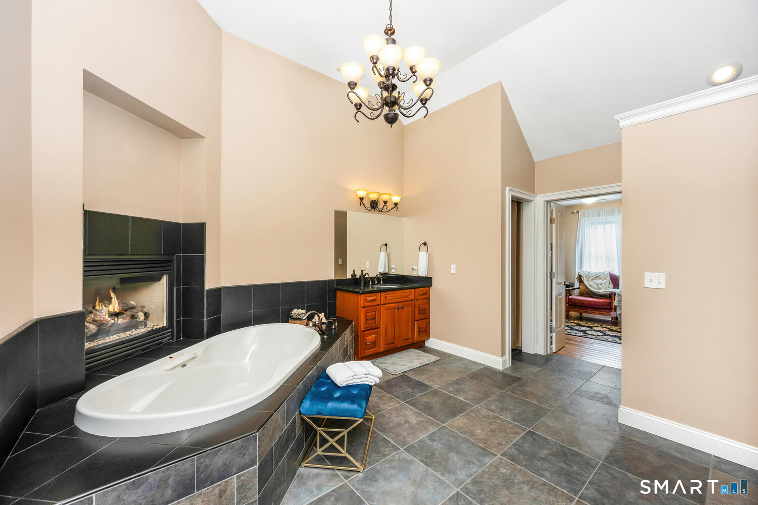 95 Pinto Lane Monroe, CT 06468 - Photo 23 of 40