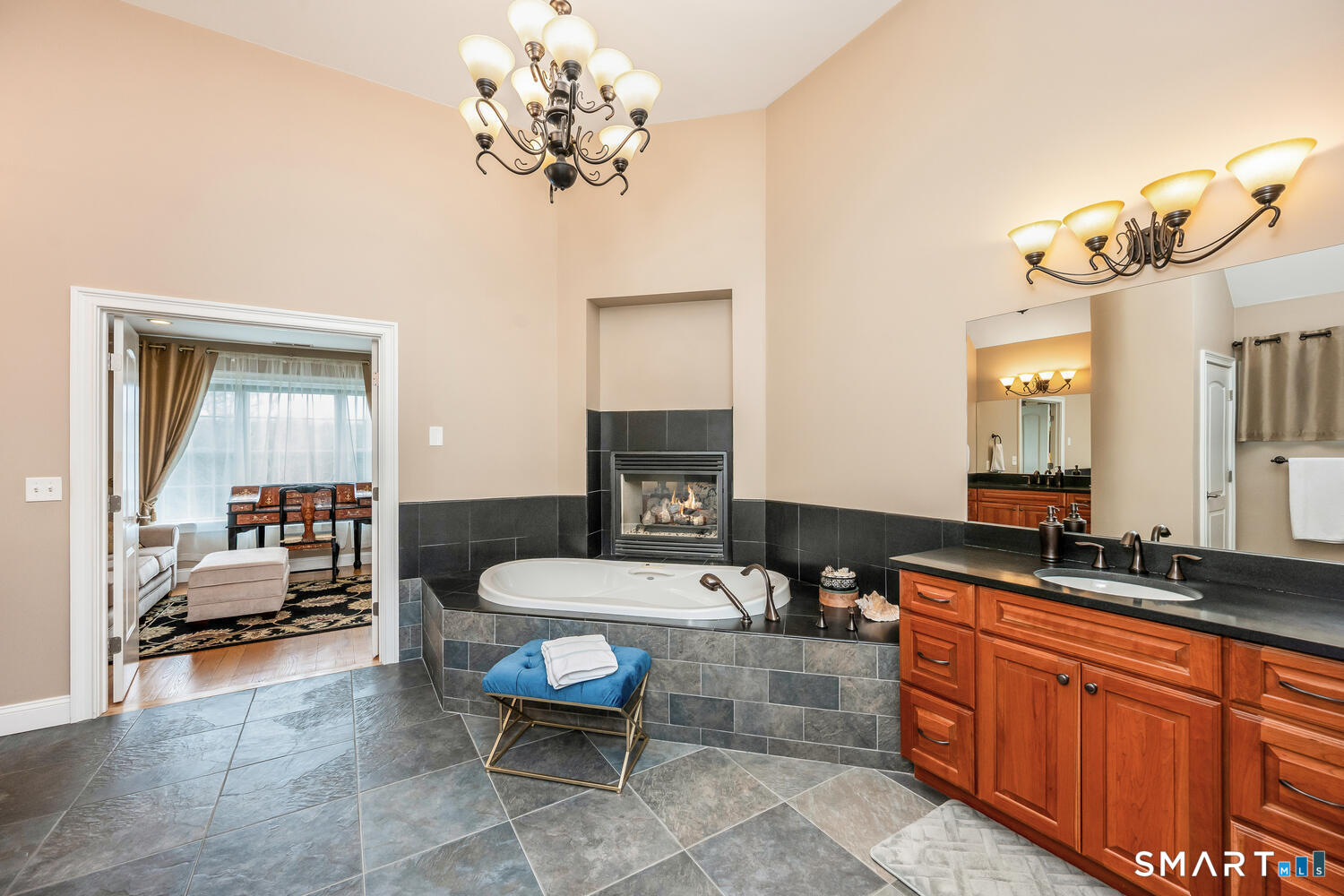 95 Pinto Lane Monroe, CT 06468 - Photo 24 of 40