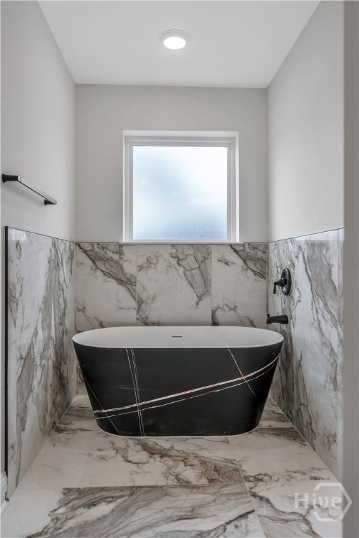 1105 Woodland Drive Pooler, GA 31322 - Photo 35 of 48 Soaking tub