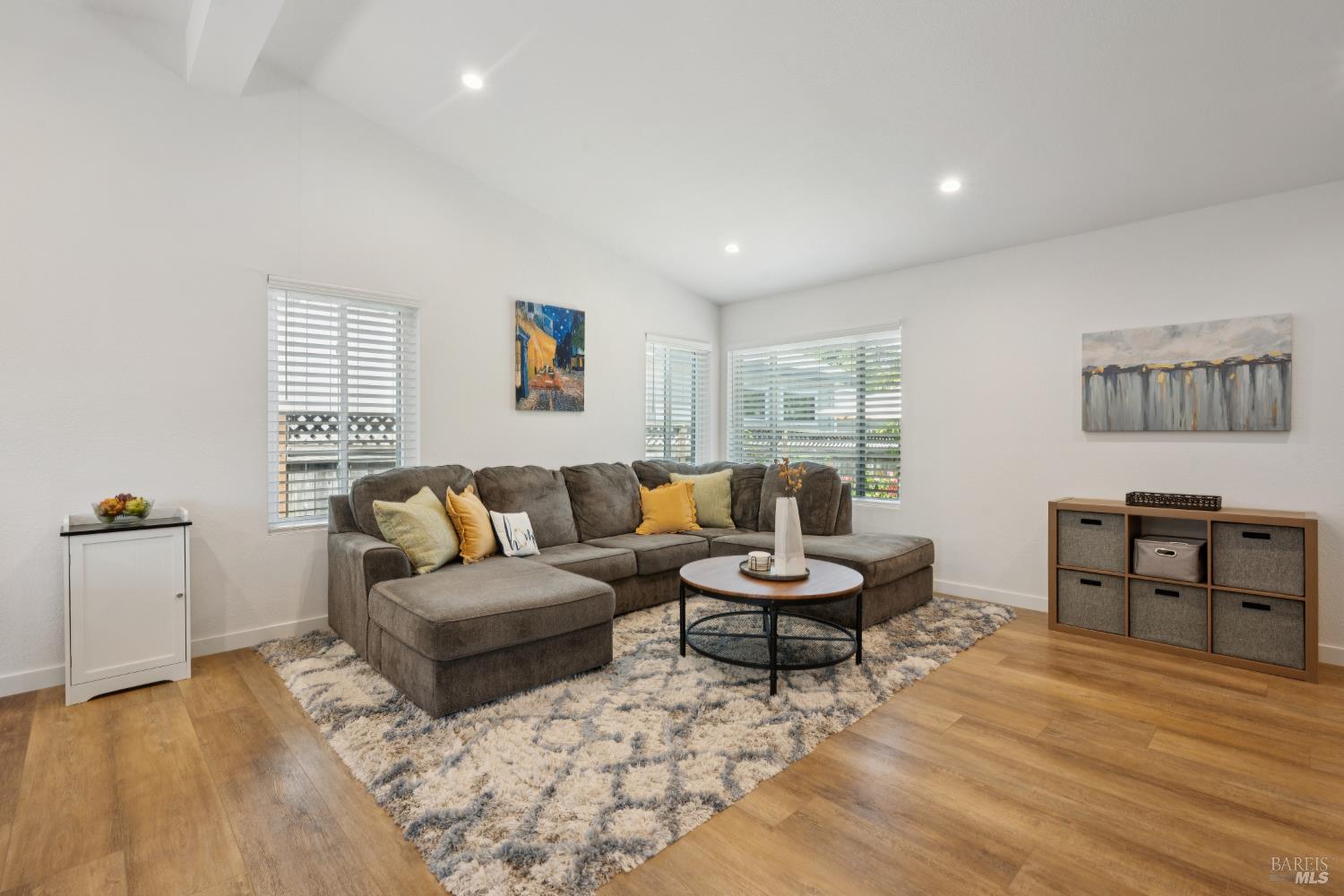 2321 Mandarin Lane Santa Rosa, CA 95401 - Photo 7 of 37