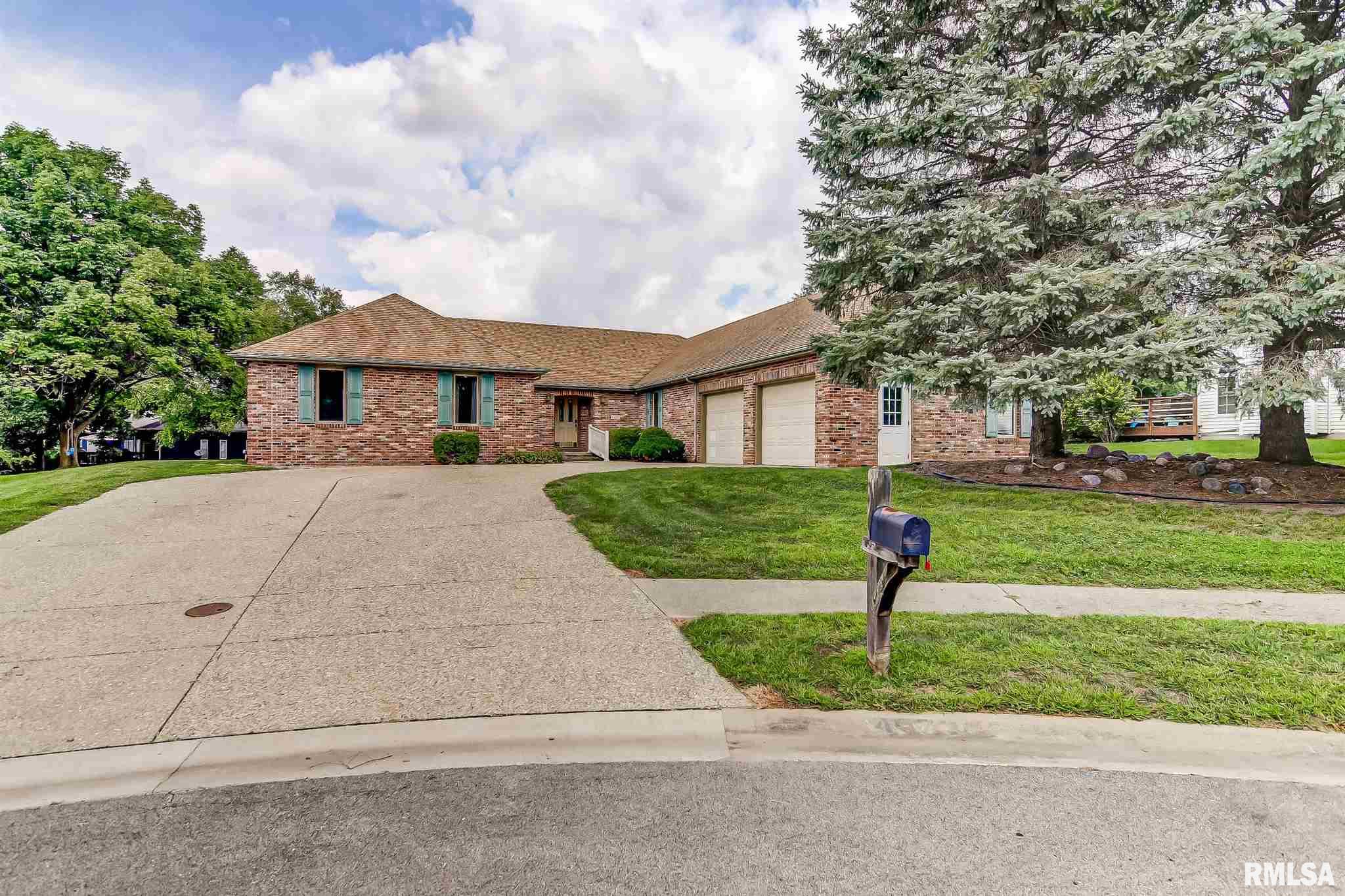 4073 Mill Stone Drive Springfield, IL 62711 - Photo 3 of 39