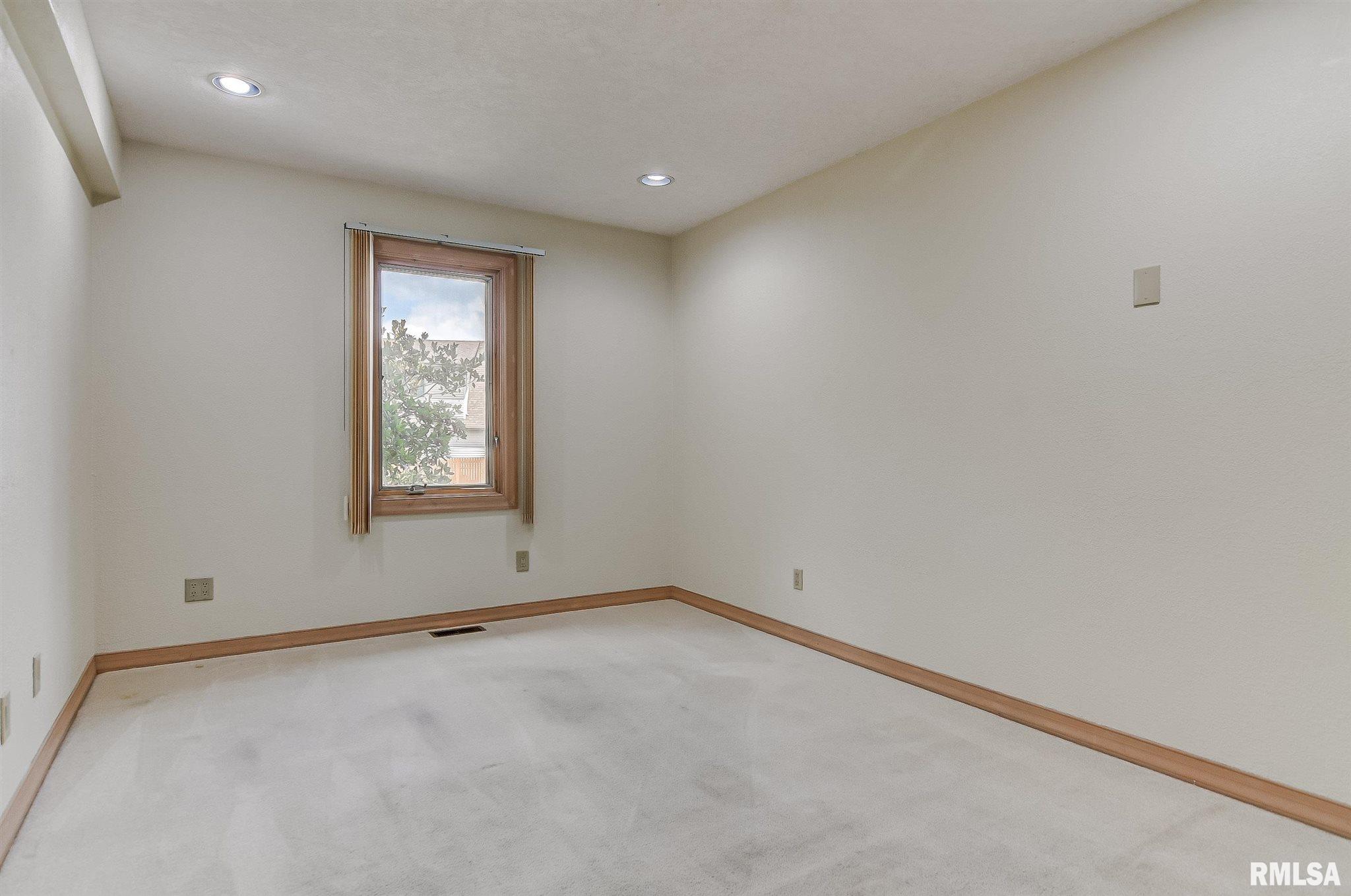4073 Mill Stone Drive Springfield, IL 62711 - Photo 27 of 39