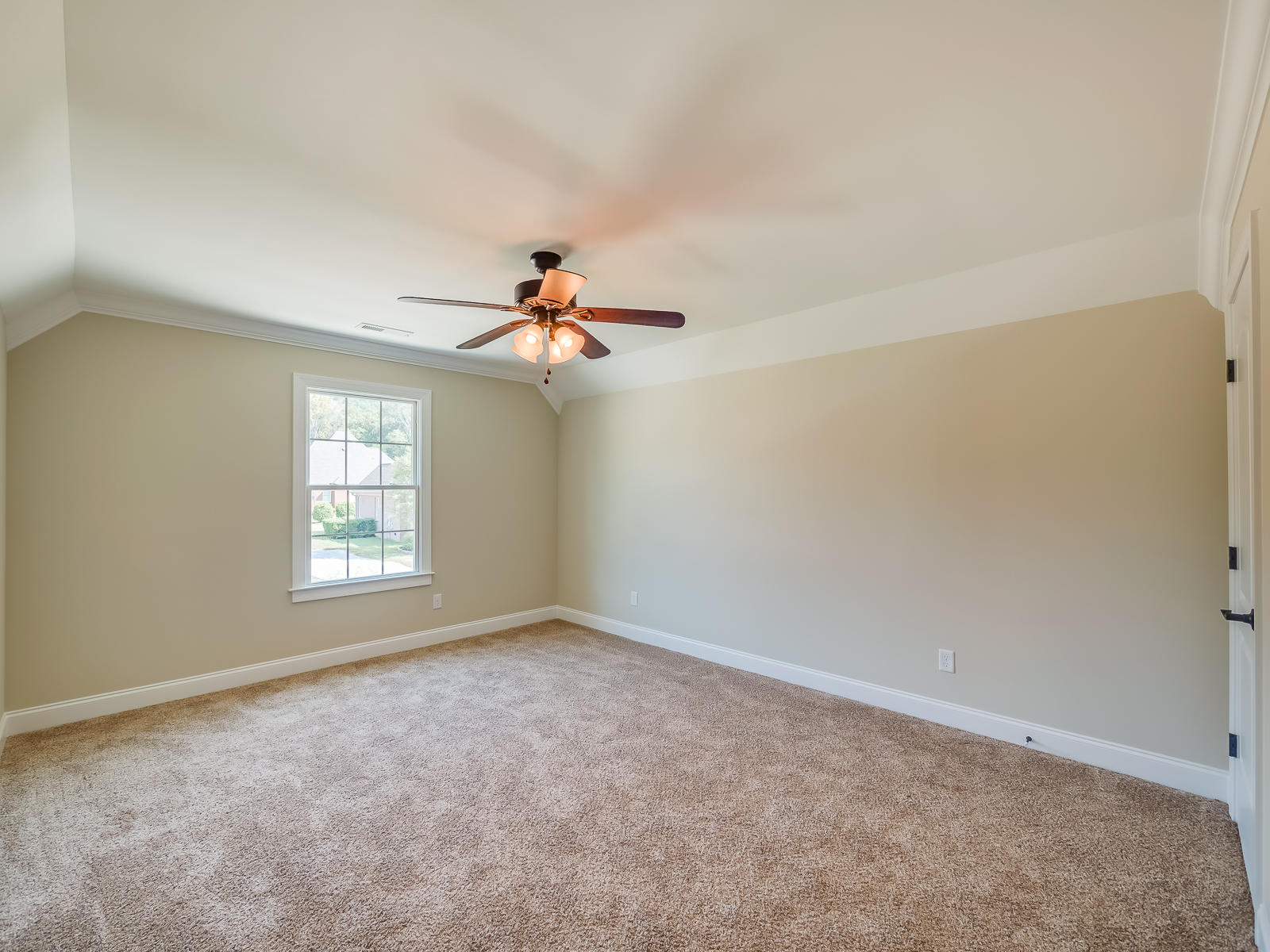 6365 Deep Canyon Road Hixson, TN 37343 - Photo 27 of 41 6365_DeepCanyonRd-24