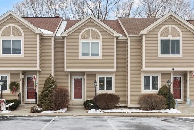 $350,000 | 55 Littleton Road, Unit 8B, Ayer, MA 01432