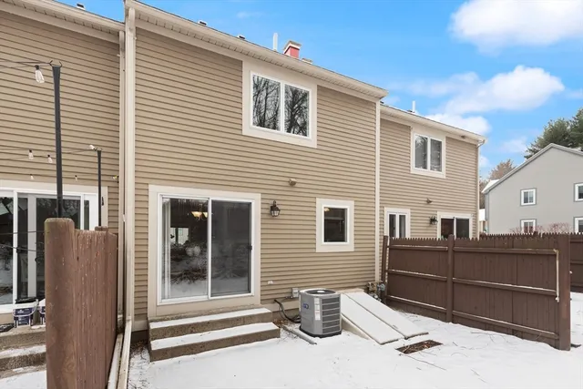 $350,000 | 55 Littleton Road, Unit 8B, Ayer, MA 01432