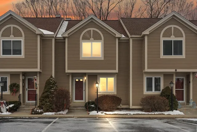 $350,000 | 55 Littleton Road, Unit 8B, Ayer, MA 01432