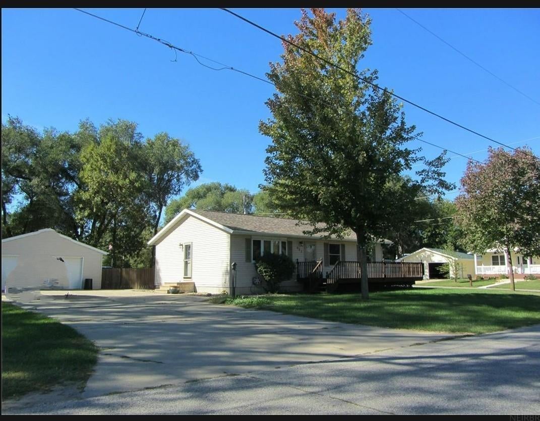 623 Gilbert Street Waterloo, IA 50707 - Photo 1 of 1 Gallery Image 1
