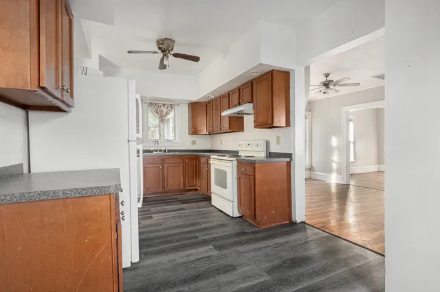 $99,000 | 110 North Disbrow Street, Cassopolis, MI 49031