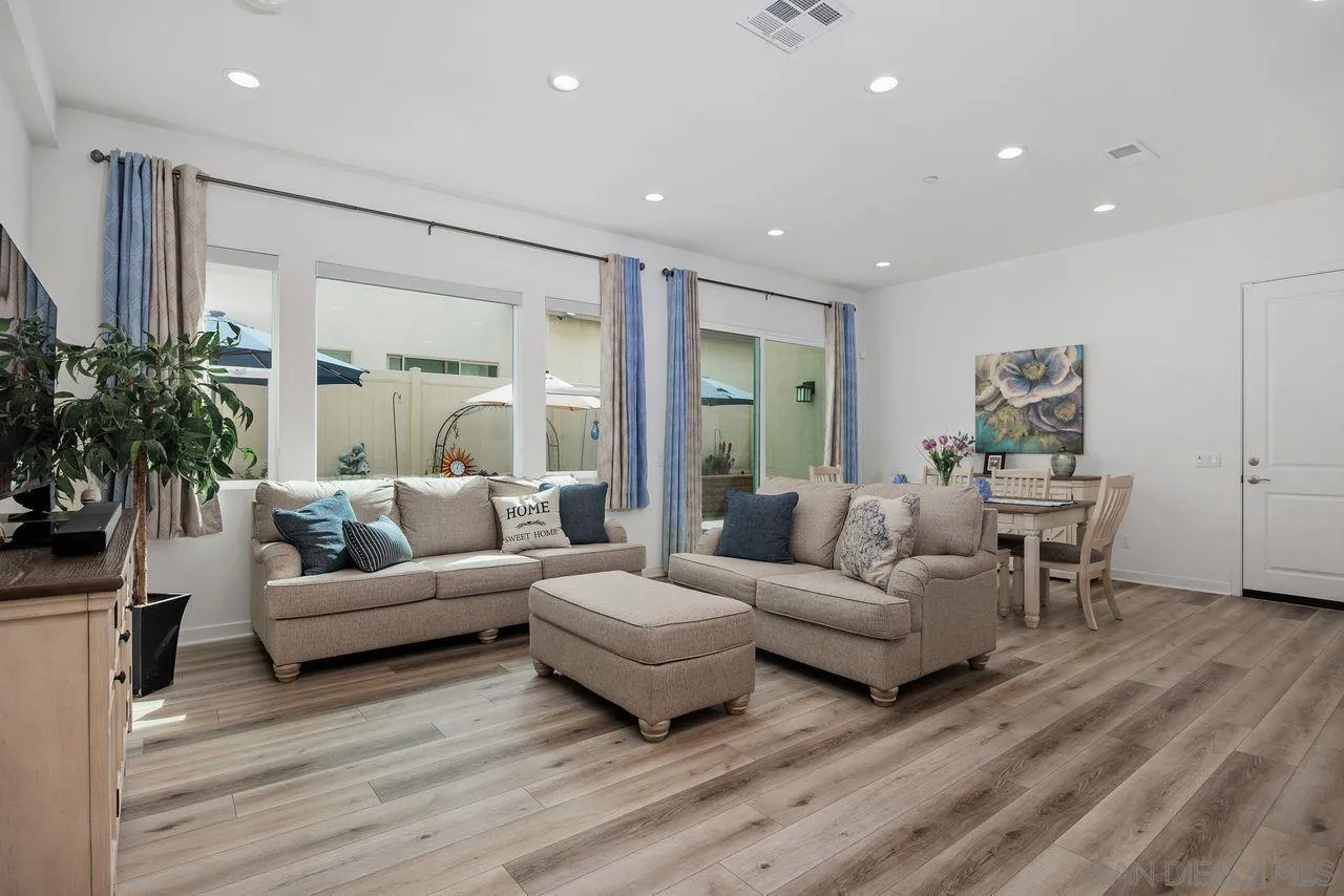 565 Townsend Way San Marcos, CA 92078 - Photo 4 of 33 a living room with furniture and a large window