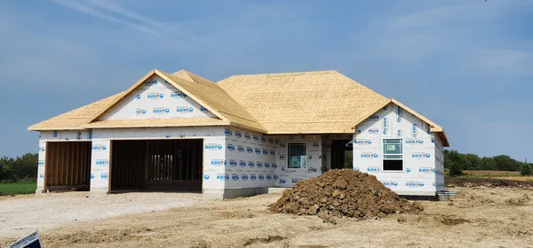$479,900 | 2982 Walbridge Creek Circle, Marseilles, IL 61341