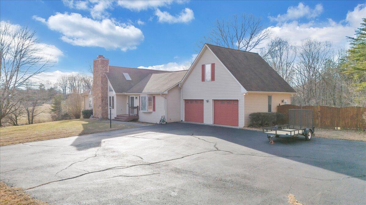 2469 Morgans Mill Road Goodview, VA 24095 - Photo 65 of 78 65-DJI_20250210154212_0014_D