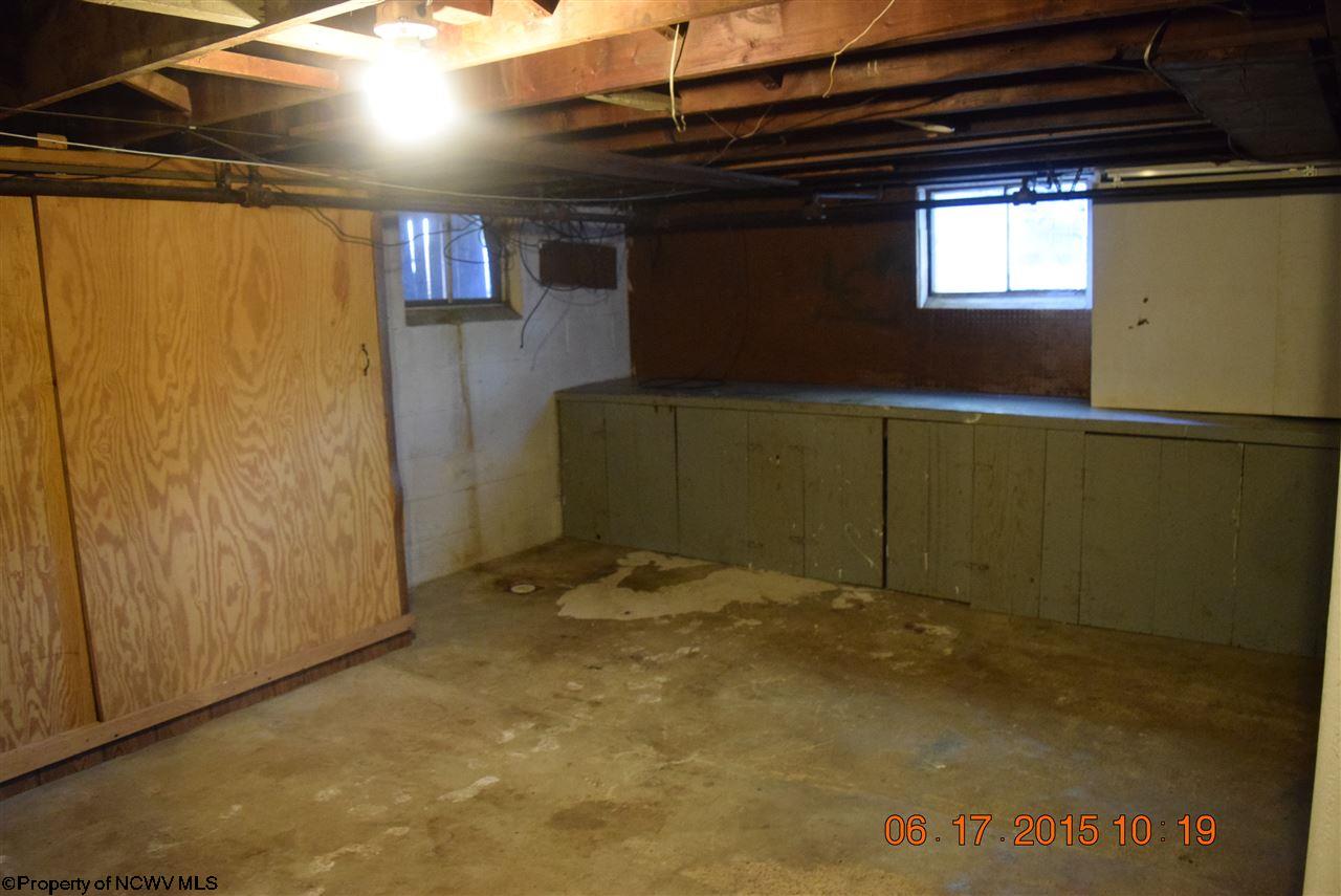 107 Montgomery Road Weston, WV 26452 - Photo 6 of 13 Gallery Image 6