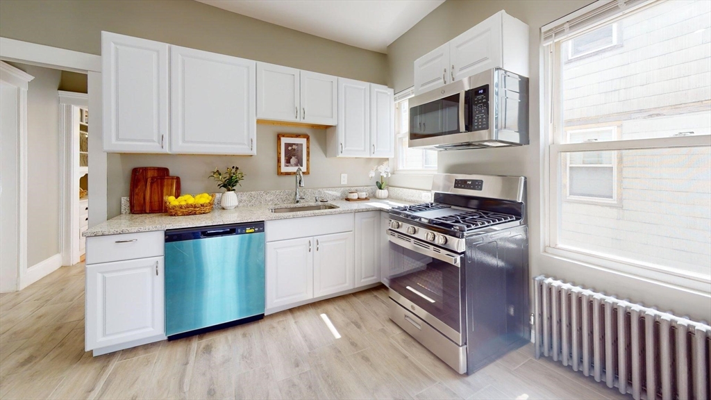 3943 Washington Street, Unit 2 Boston, MA 02131 - Photo 9 of 27