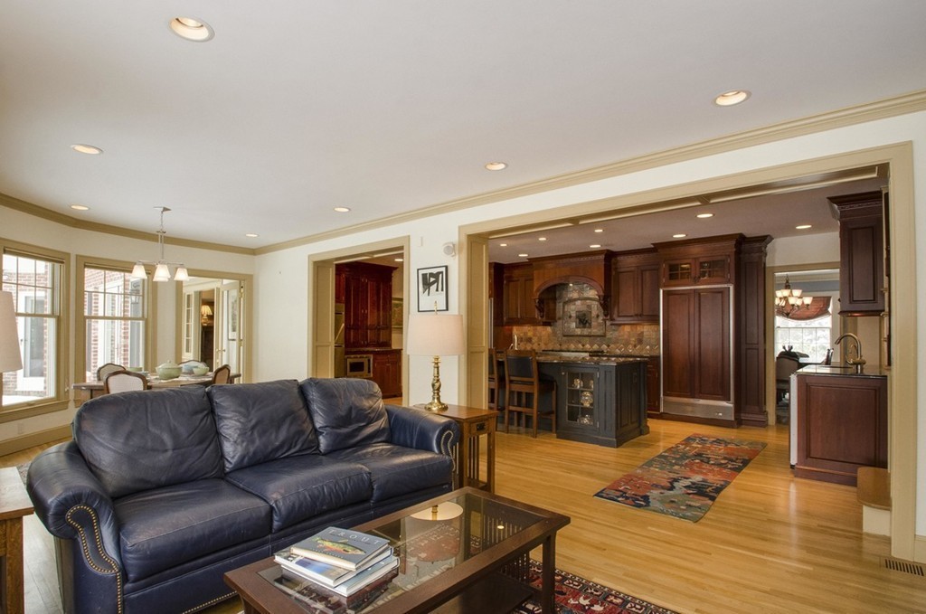 182 Farmington Road Longmeadow, MA 01106 - Photo 13 of 30 Gallery Image 13