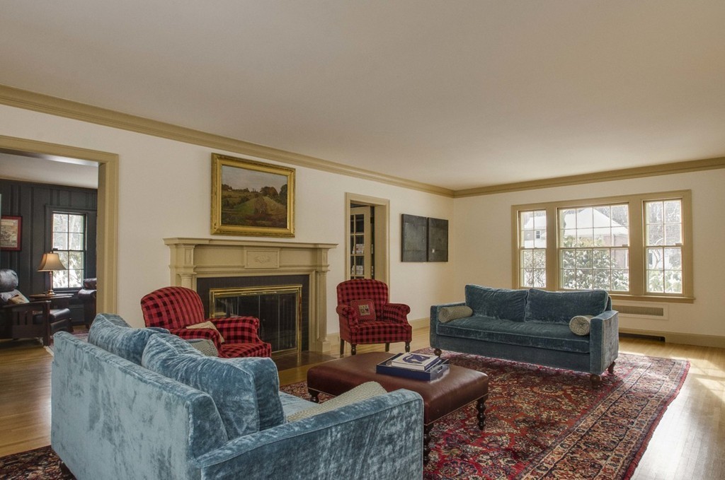 182 Farmington Road Longmeadow, MA 01106 - Photo 5 of 30 Gallery Image 5