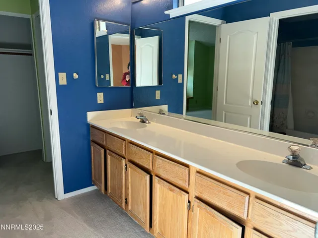 $2,975 | 1809 Lakeland Hills Drive, Reno, NV 89523