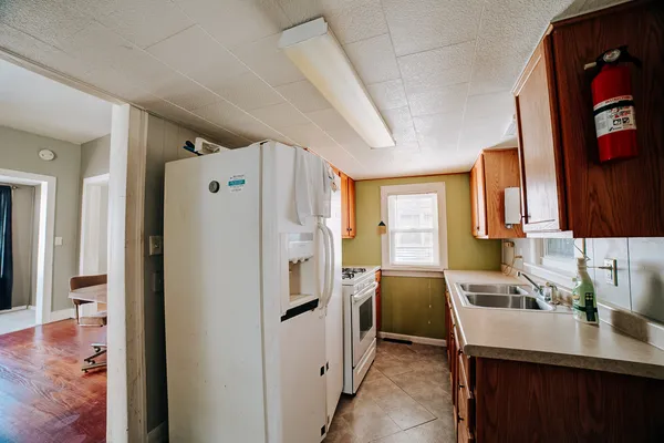 $40,000 | 555 East Mulberry Street, Watseka, IL 60970