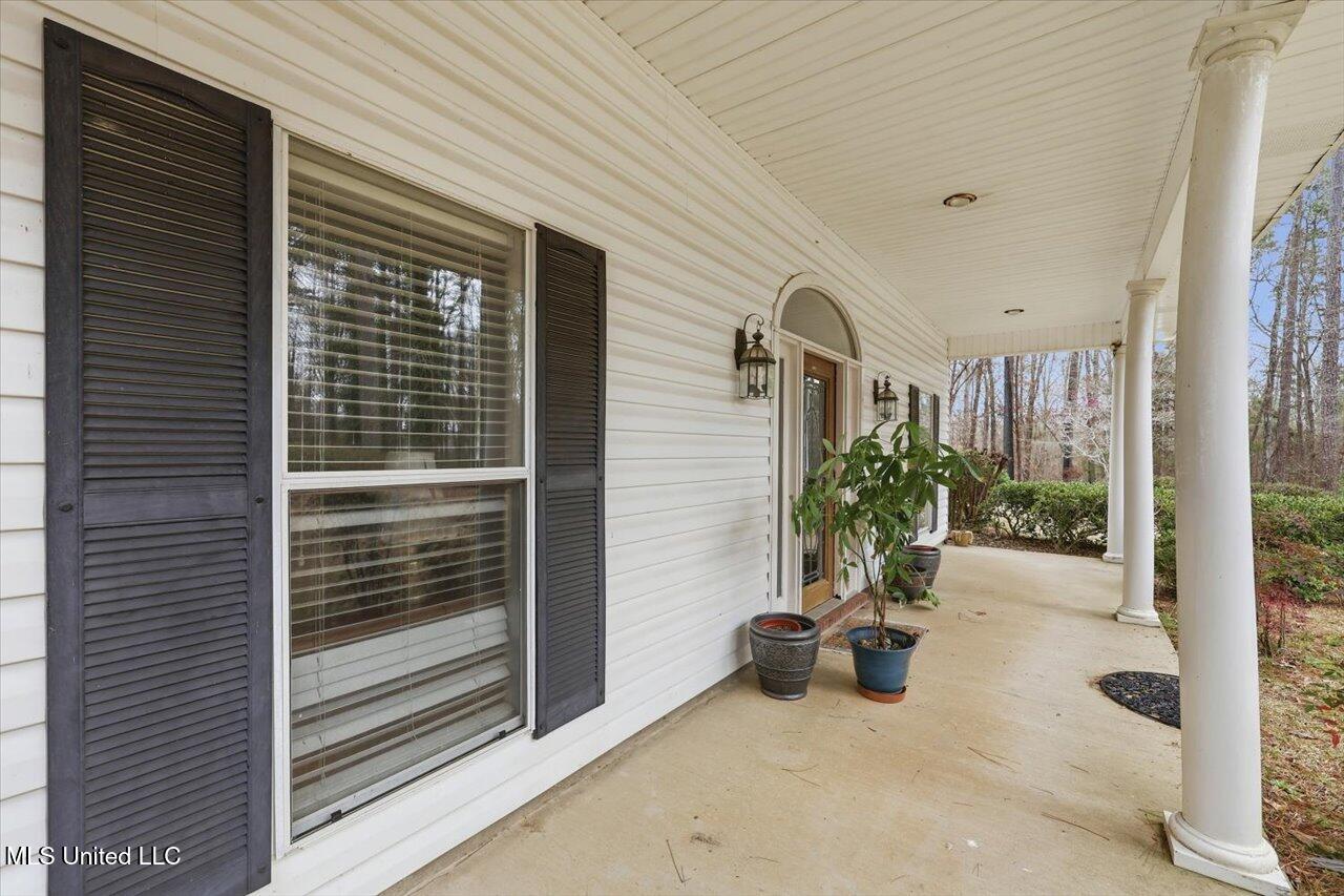 1407 Monterey Road Florence, MS 39073 - Photo 5 of 67 05-1407 Monterey Rd _ Home Tours MS