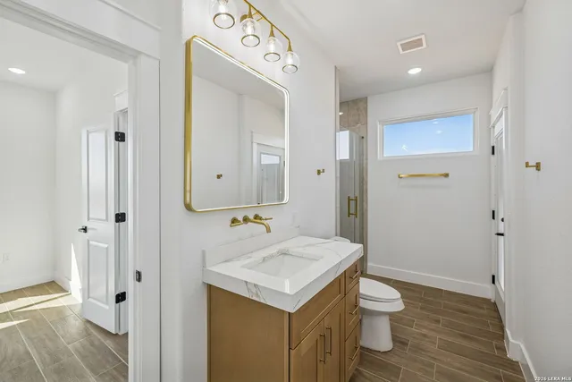 a view of walk in closet