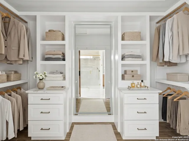 $650,000 | 187 Hidden Ranch Court, Floresville, TX 78114