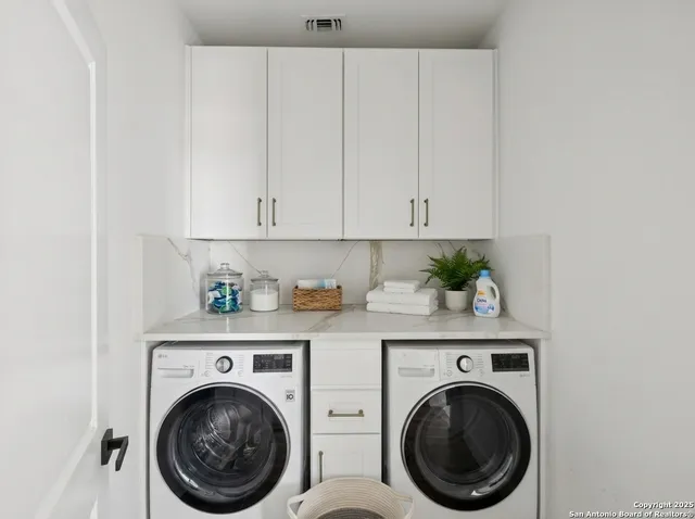 $650,000 | 187 Hidden Ranch Court, Floresville, TX 78114