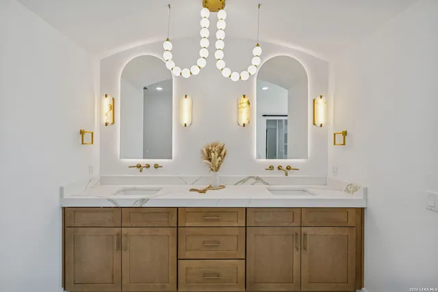 a view of walk in closet with cabinet