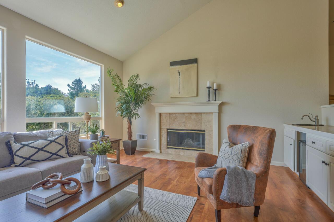 18447 Meadow Ridge Road Salinas, CA 93907 - Photo 14 of 55 Gallery Image 14