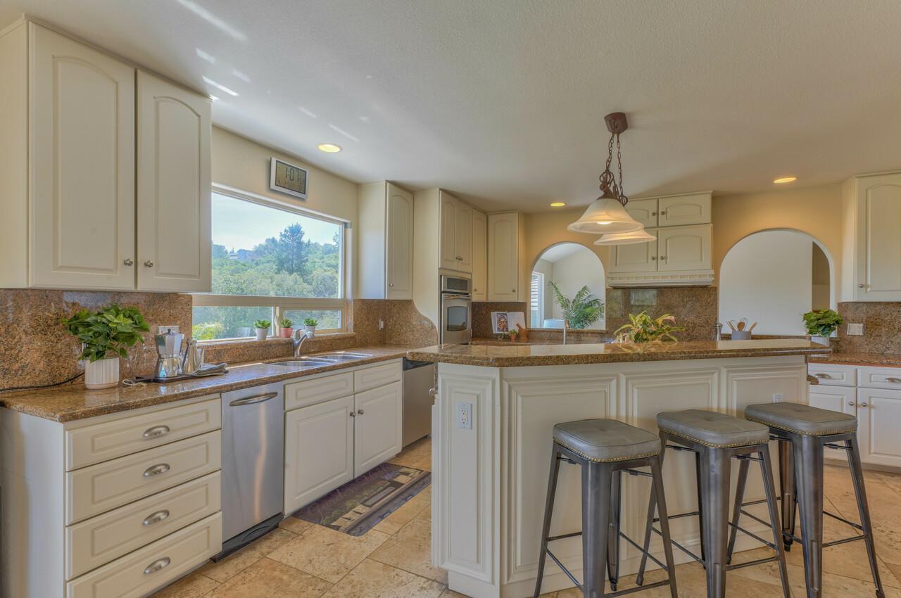 18447 Meadow Ridge Road Salinas, CA 93907 - Photo 22 of 55 Gallery Image 22