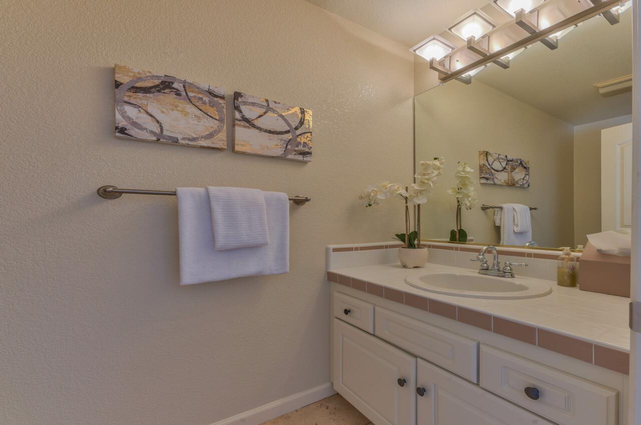 18447 Meadow Ridge Road Salinas, CA 93907 - Photo 47 of 55 Gallery Image 47