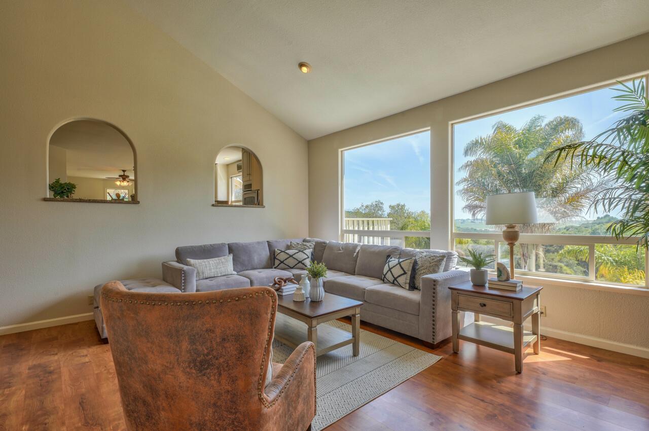 18447 Meadow Ridge Road Salinas, CA 93907 - Photo 10 of 55 Gallery Image 10
