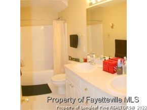 464 Shawcroft Road Fayetteville, NC 28311 - Photo 17 of 22 Gallery Image 17