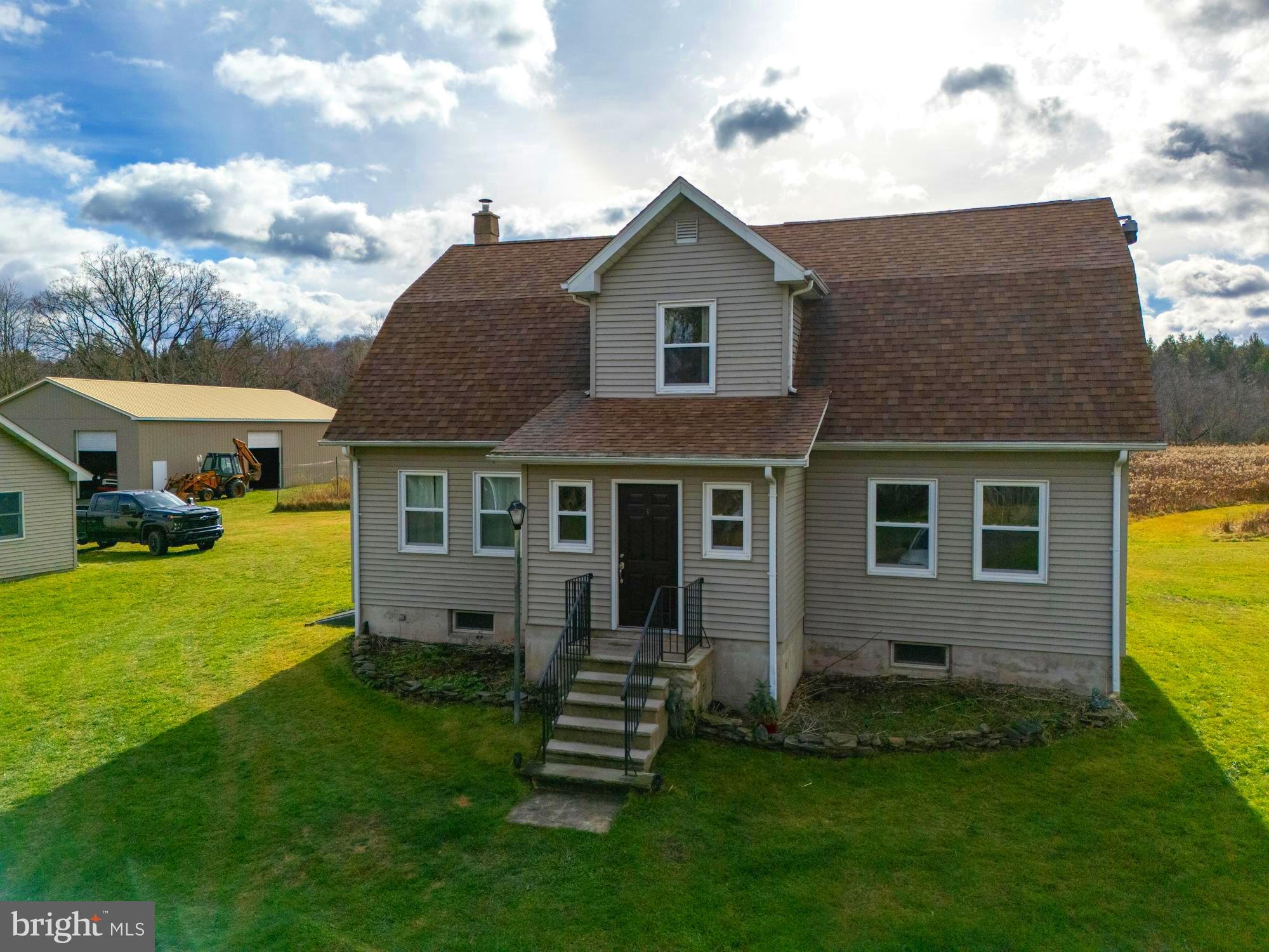 48 T-539 Waymart, PA 18472 - Photo 5 of 71