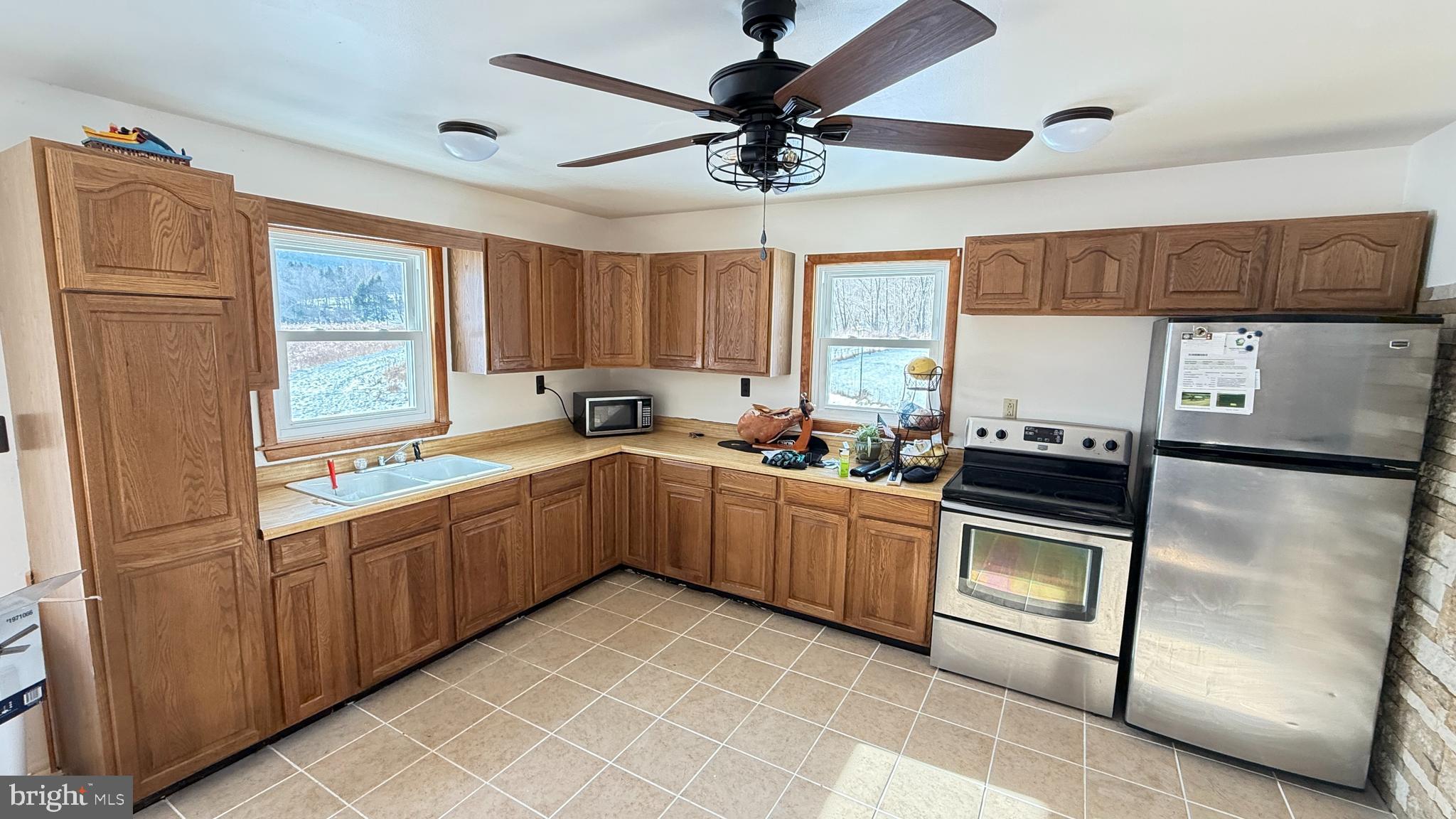 48 T-539 Waymart, PA 18472 - Photo 8 of 71