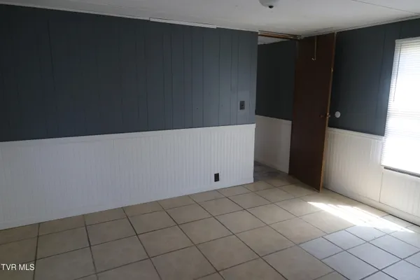 $975 | 2009 Greenway Street, Unit LOT 5, Kingsport, TN 37660