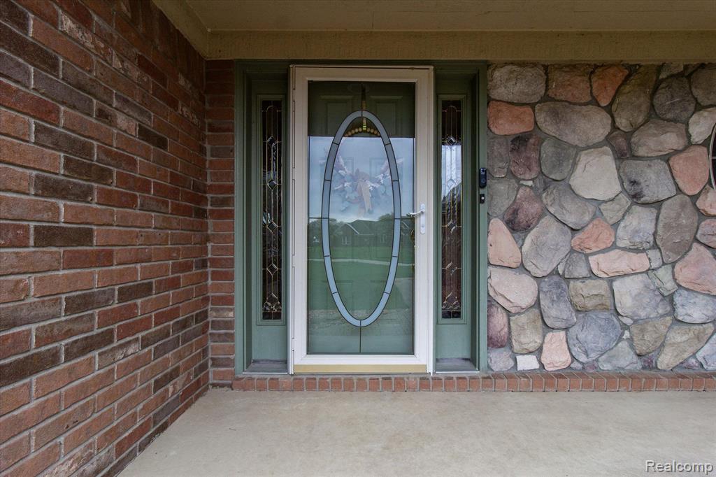 11209 Chapman Court Romeo, MI 48065 - Photo 4 of 69 Gallery Image 4