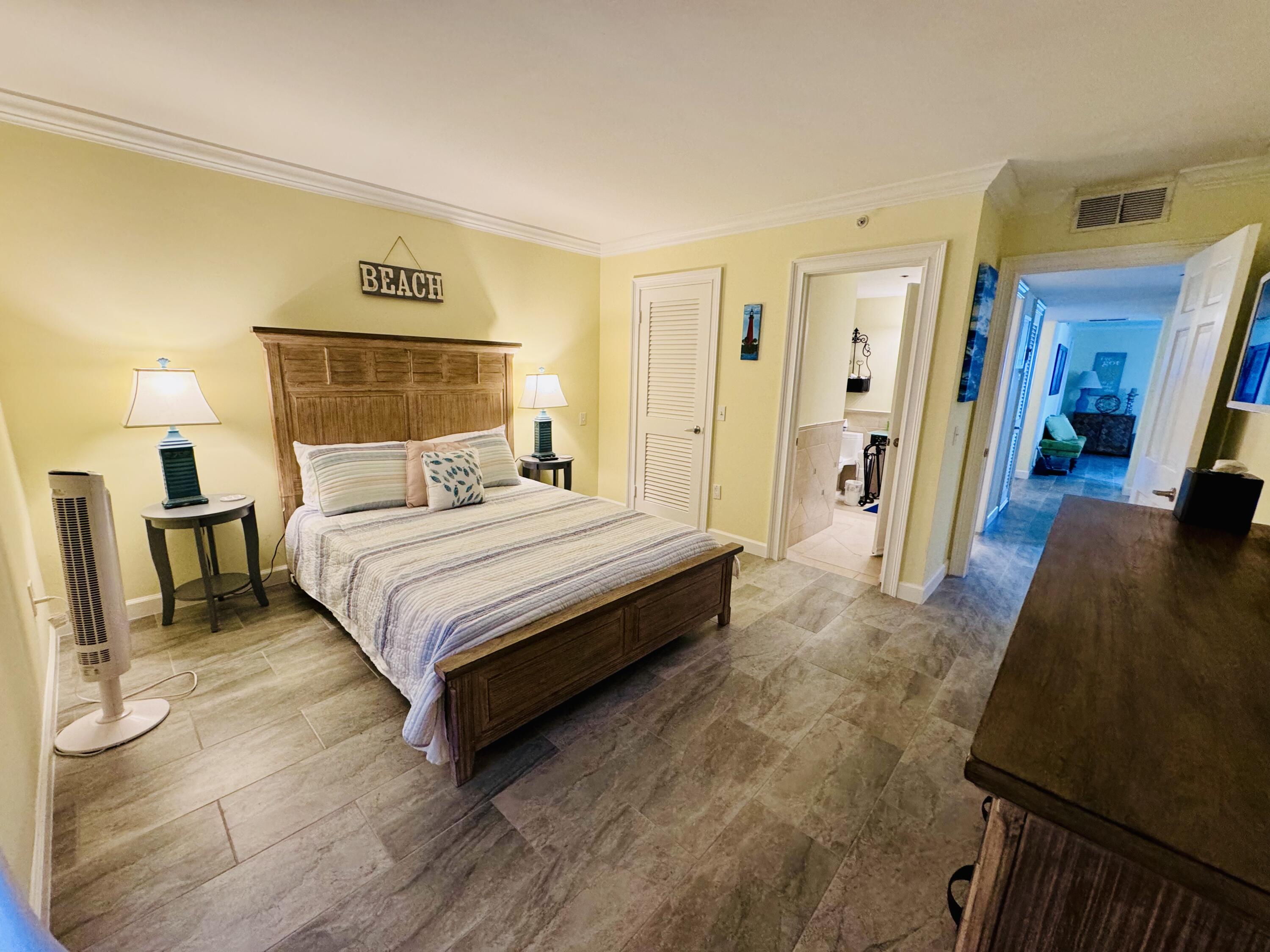 200 South Beach Road, Unit 403 Tequesta, FL 33469 - Photo 16 of 46 IMG_1485
