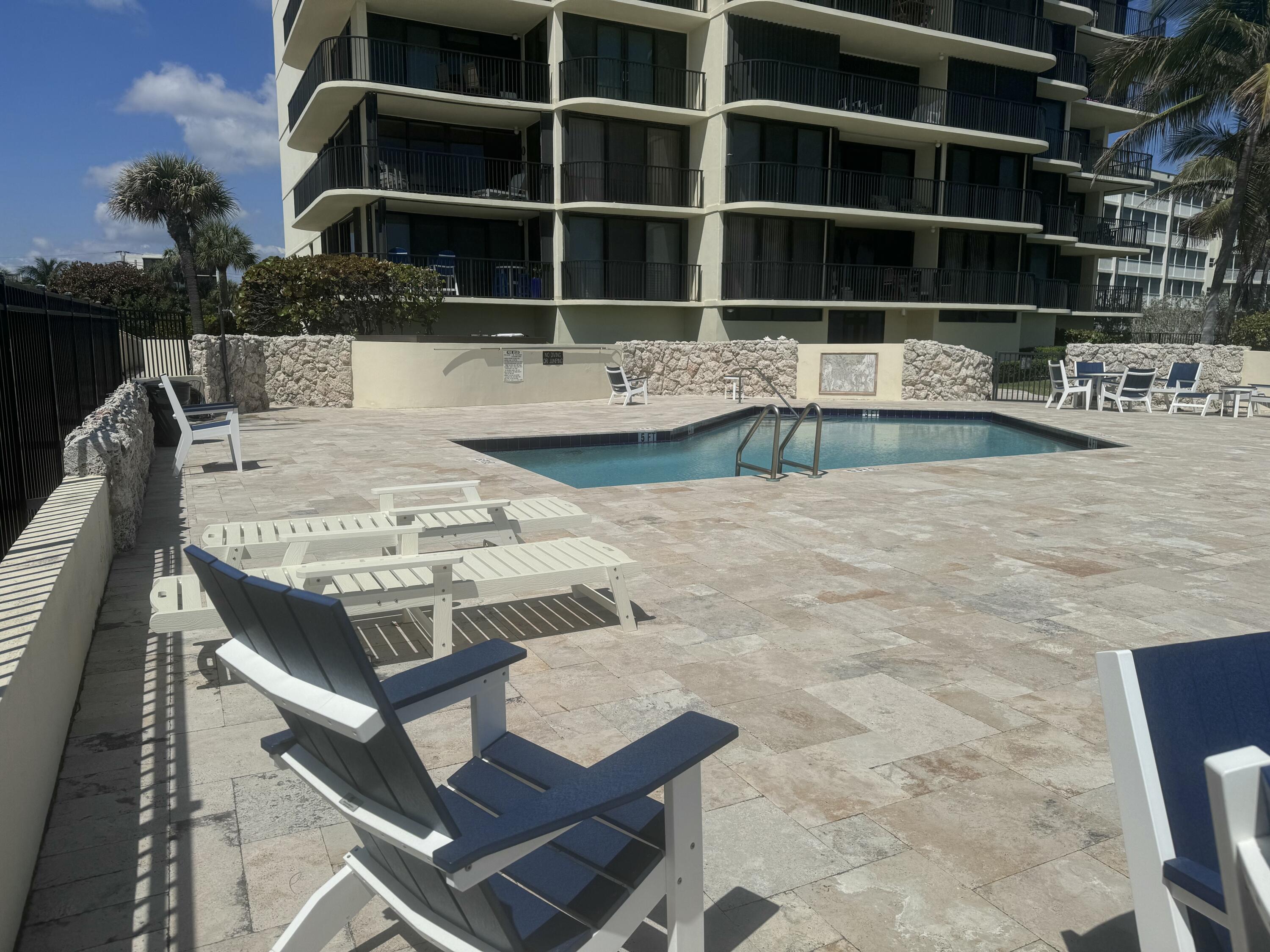 200 South Beach Road, Unit 403 Tequesta, FL 33469 - Photo 43 of 46 IMG_1500