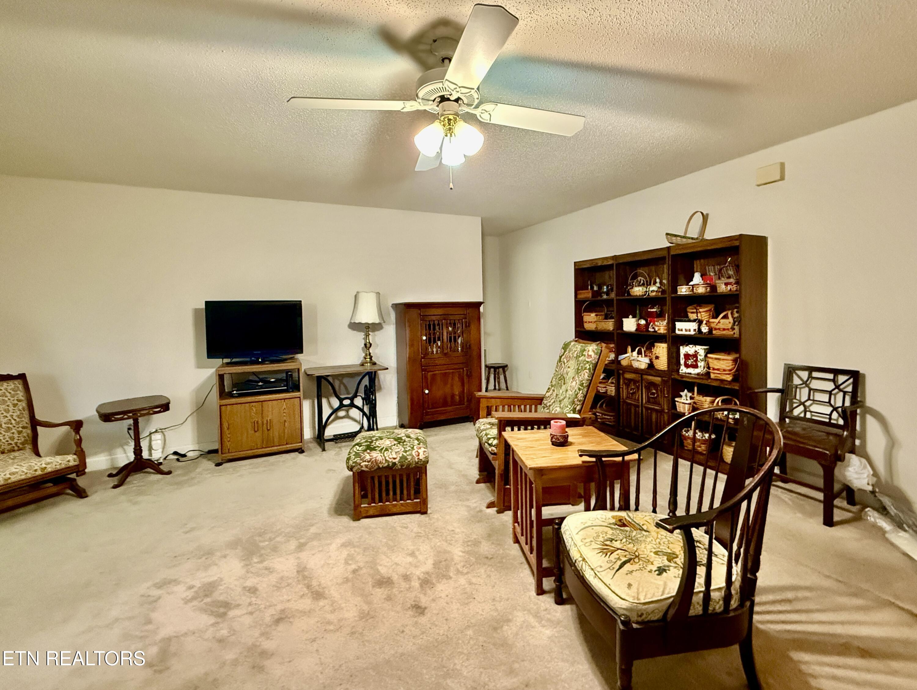1710 Sevierville Road Maryville, TN 37804 - Photo 21 of 38 21