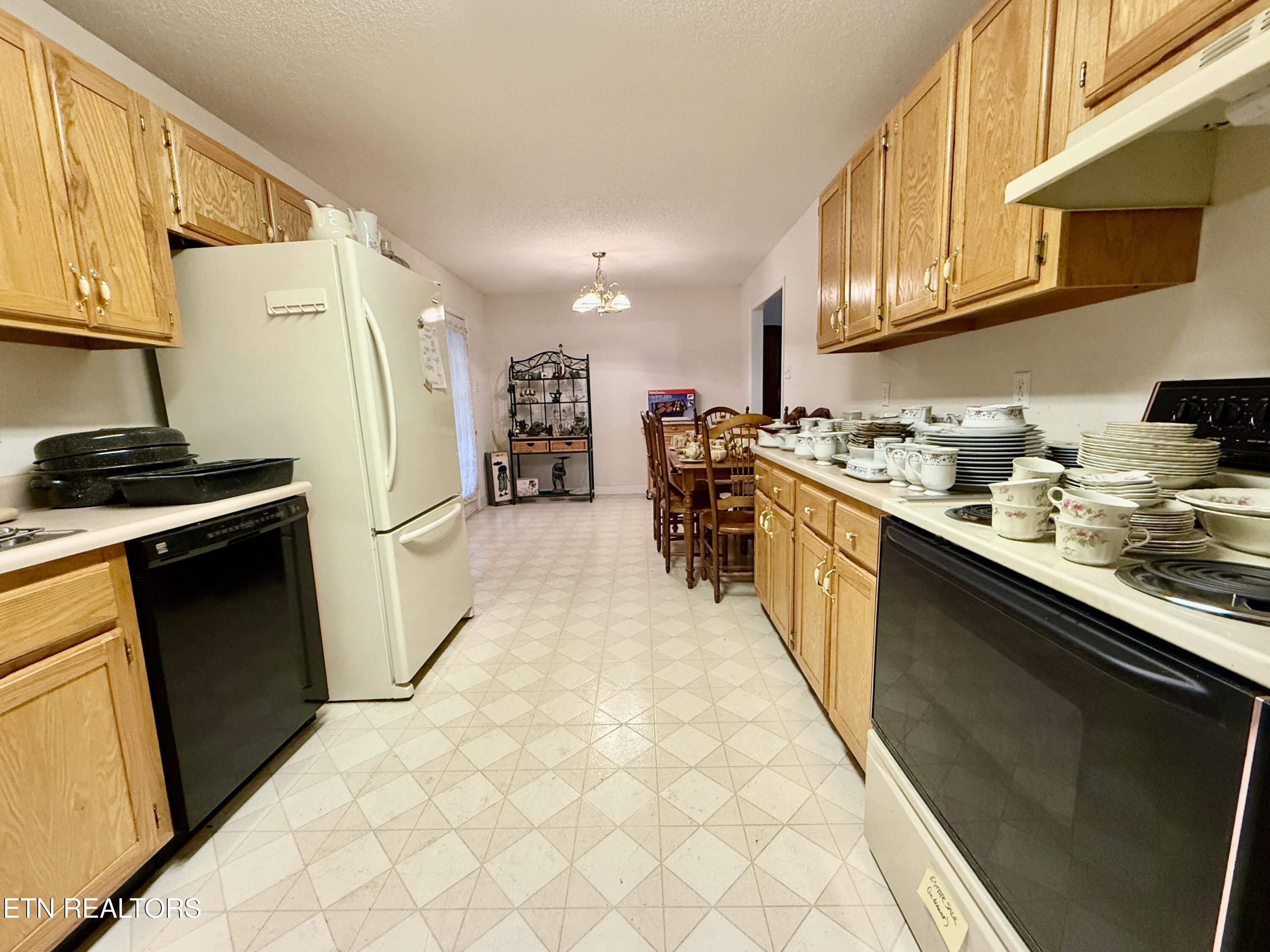 1710 Sevierville Road Maryville, TN 37804 - Photo 25 of 38 25