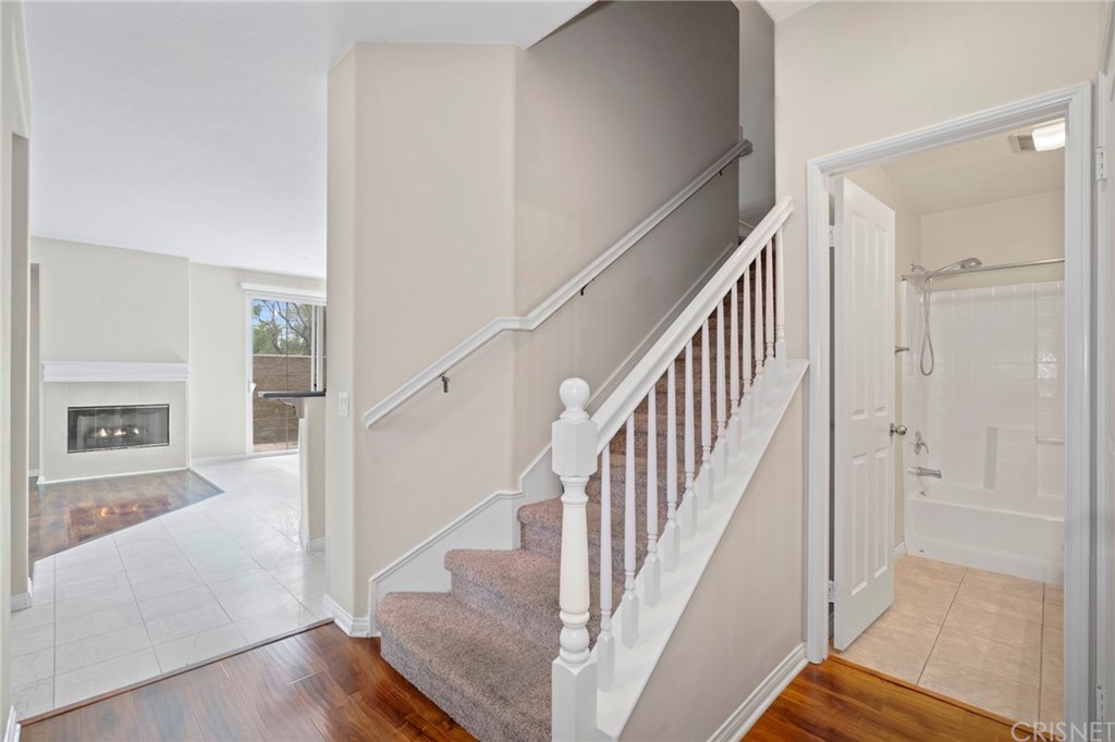 2903 Esperanza Way, Unit B Simi Valley, CA 93063 - Photo 12 of 25