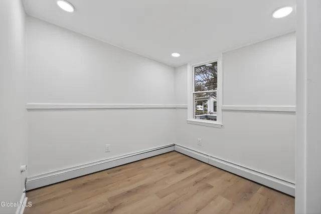 $399,800 | 901 Bedford Road, Schenectady, NY 12308