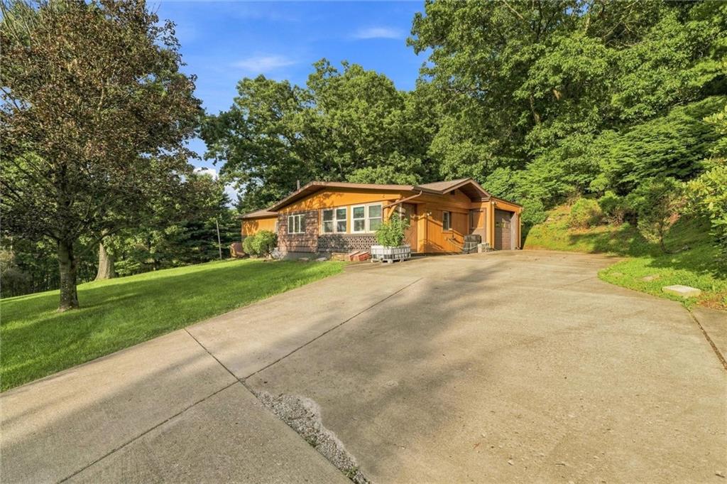 58 Dairy Road Charleroi, PA 15022 - Photo 7 of 48 Gallery Image 7