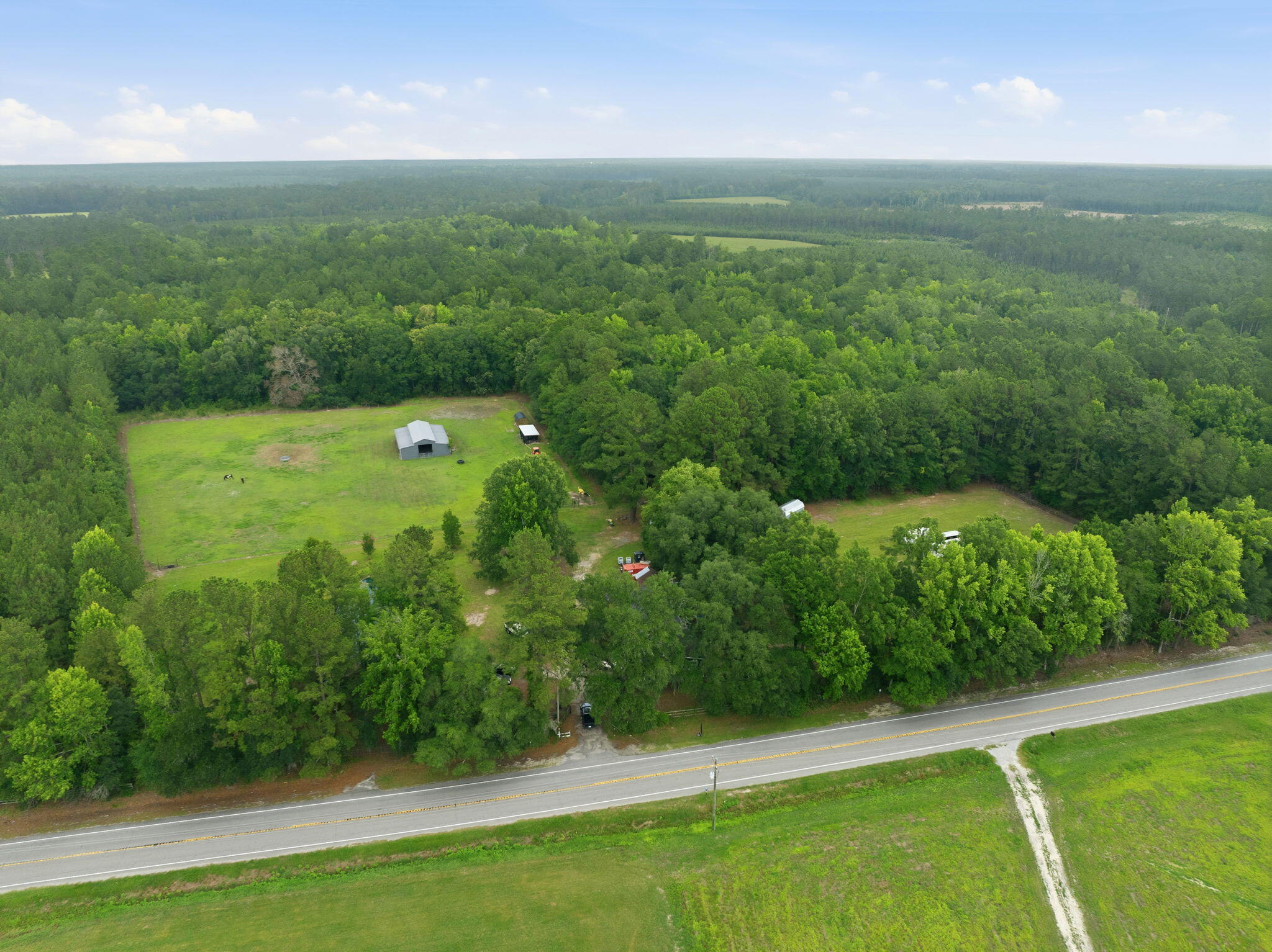 10806 Bell's Highway Ruffin, SC 29475 - Photo 34 of 48